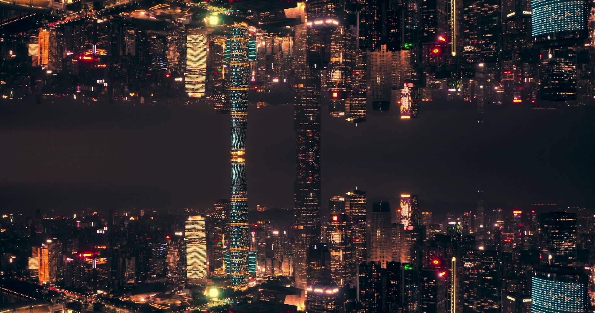 镜面天空之城视频的预览图