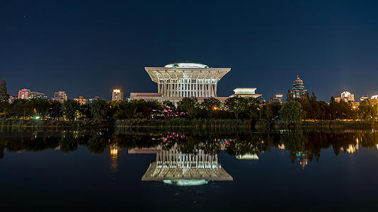 中国历史博物馆夜景视频的预览图