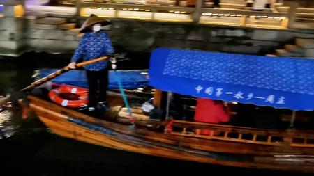 周庄游船夜游视频的预览图