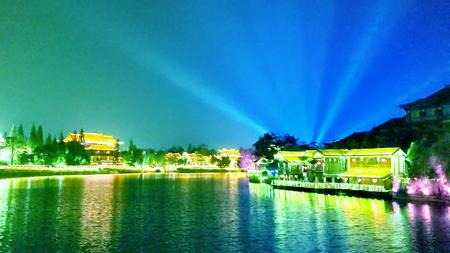山东枣庄台儿庄古城世界遗产古运河夜景之一视频的预览图