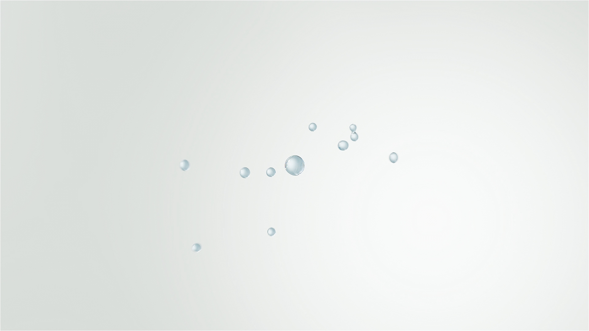 化妆品水融合复合液体精华视频的预览图