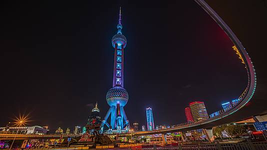 8K延时上海东方明珠夜景视频的预览图