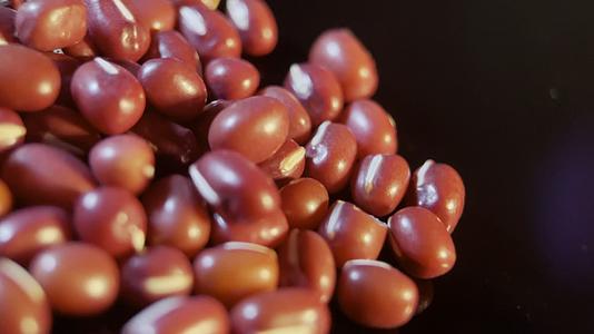 红豆赤小豆粗粮杂粮视频的预览图