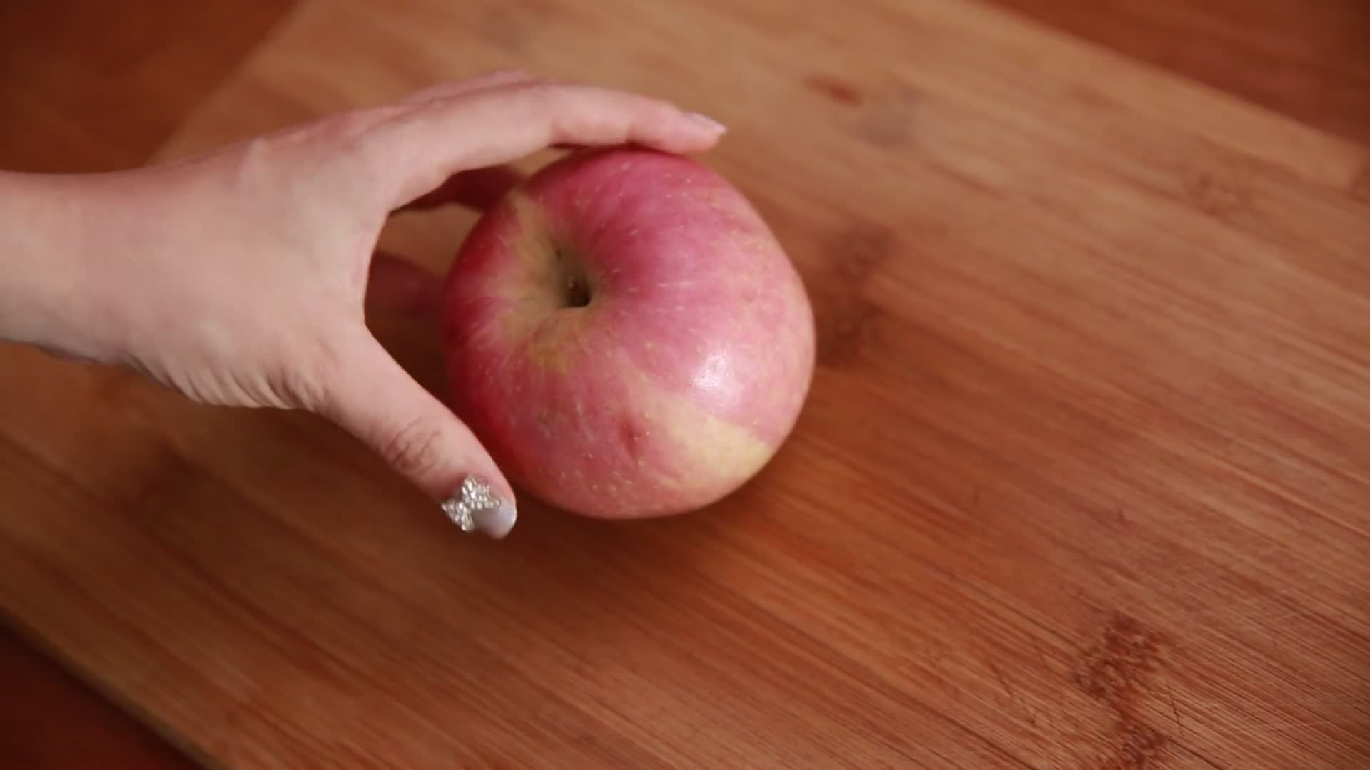 苹果水果视频的预览图