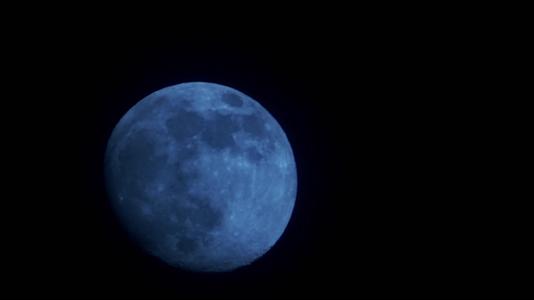 蓝月亮视频的预览图