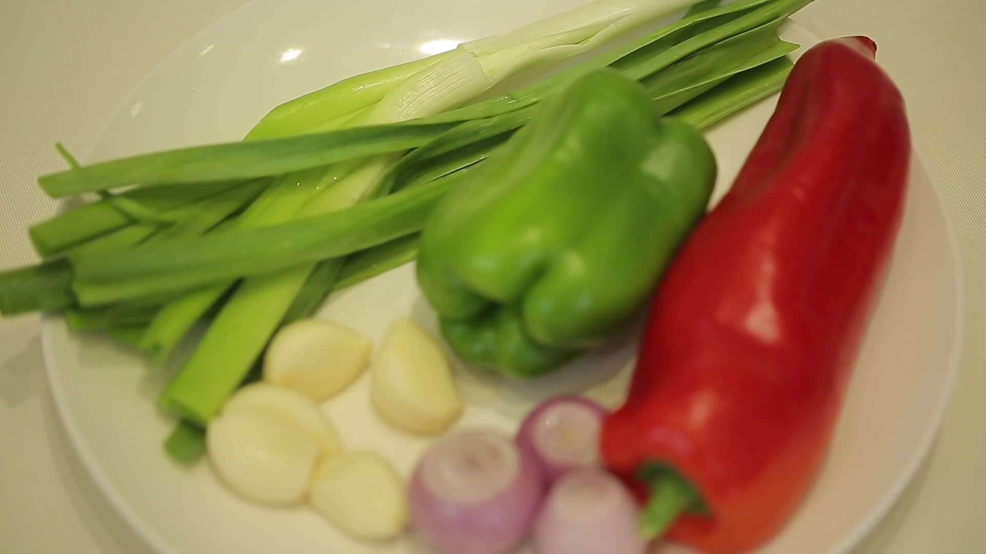 葱姜蒜洋葱青椒视频的预览图