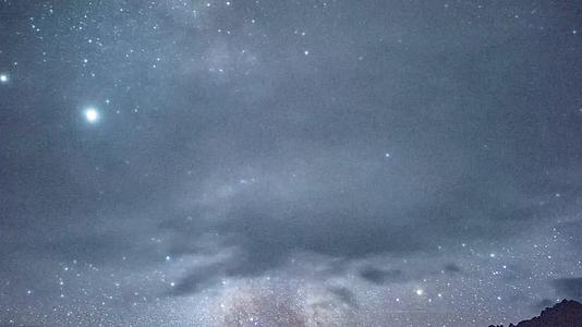 4k延时夜景星空合集素材视频的预览图