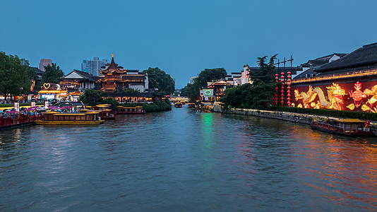 南京夫子庙秦淮河游船夜景视频的预览图