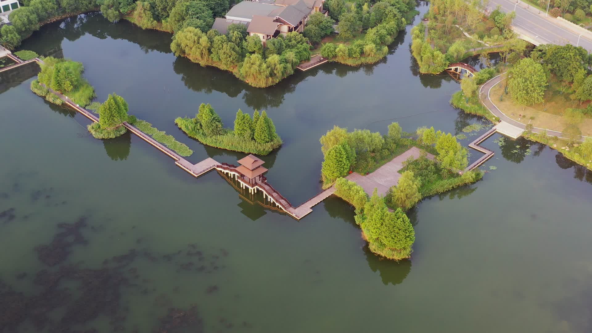 长沙洋湖湿地公园航拍4K视频视频的预览图