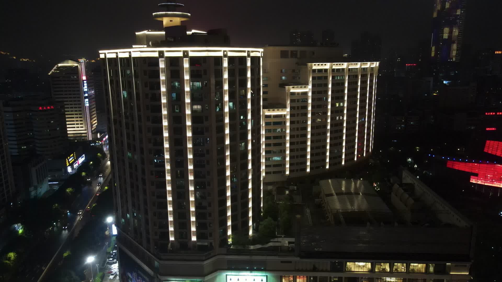 航拍福建福州五一广场城市夜景视频的预览图