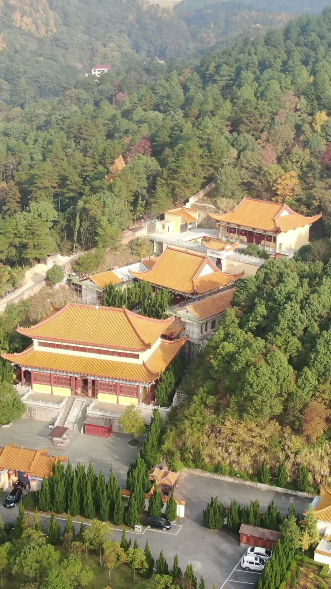 湖南南岳衡山寺庙竖屏视频视频的预览图