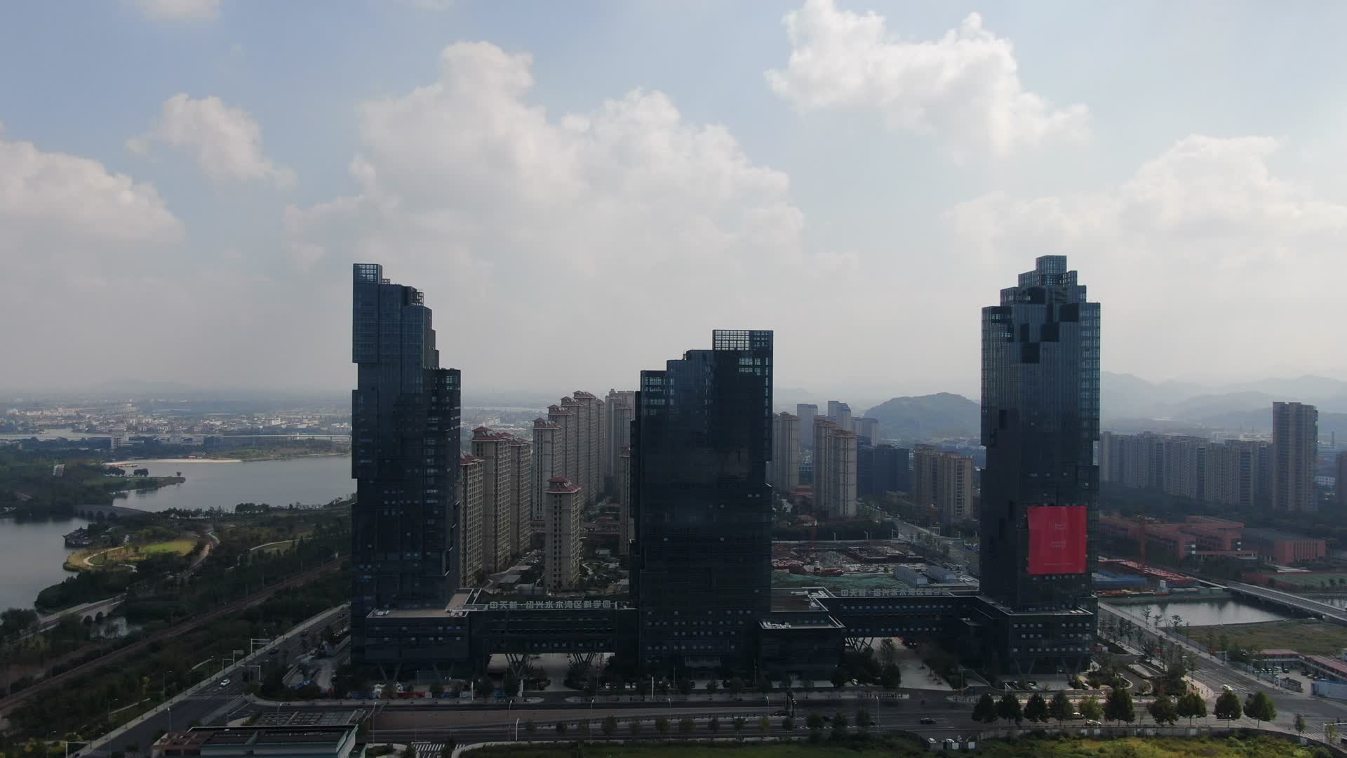 航拍绍兴城市高楼商务建筑视频的预览图