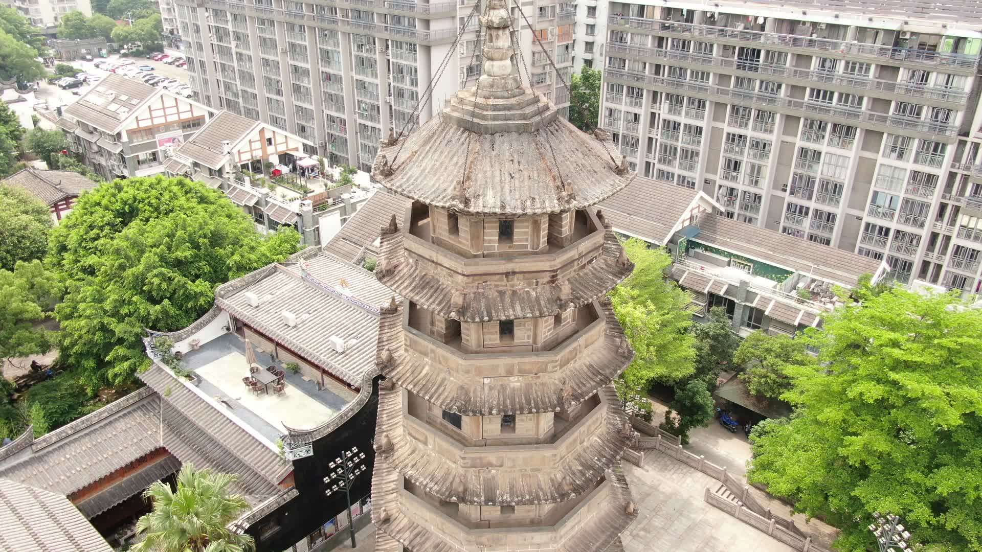 航拍福建福州石塔寺视频的预览图