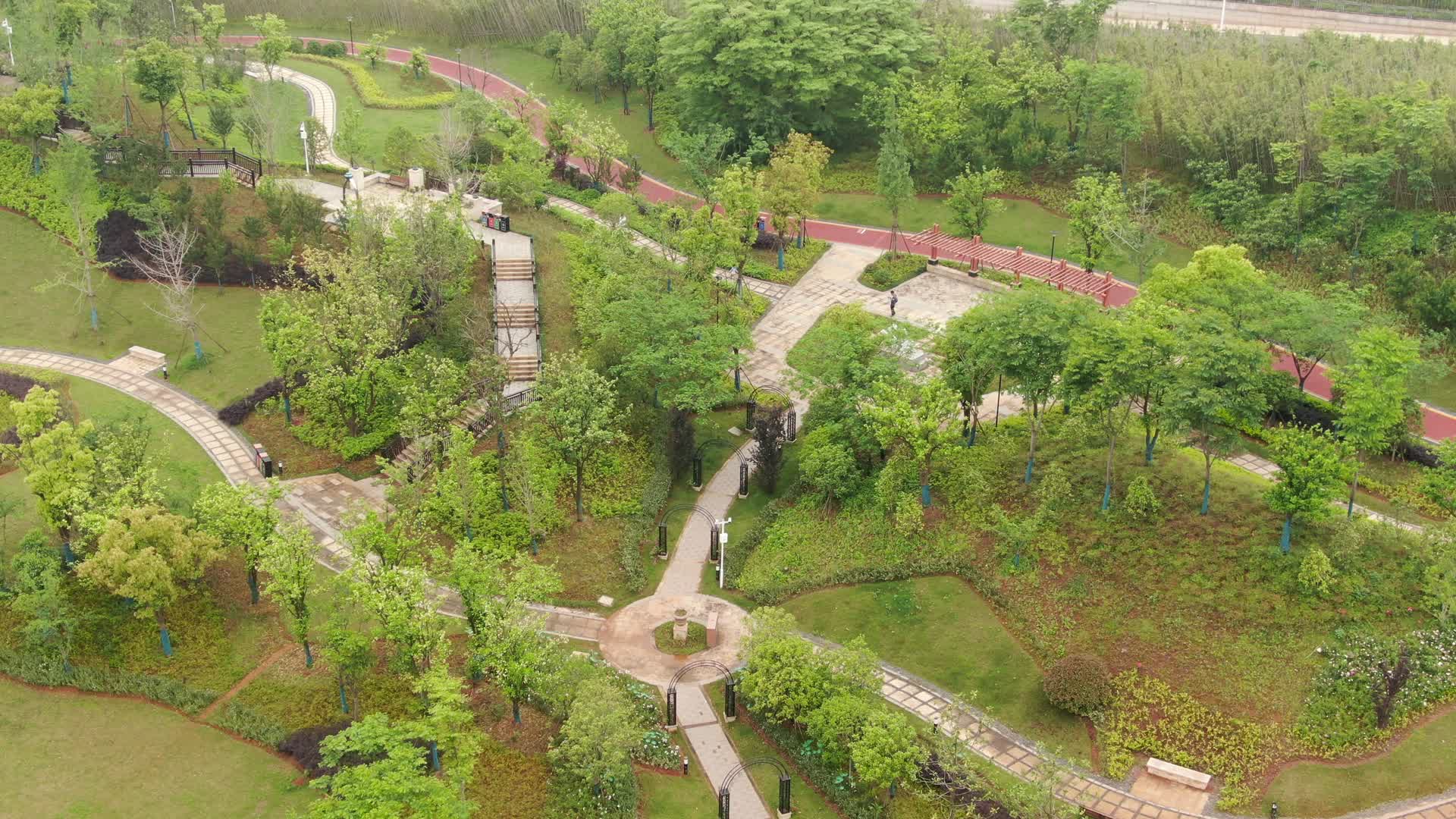 航拍江西南昌九龙湖生态公园视频的预览图