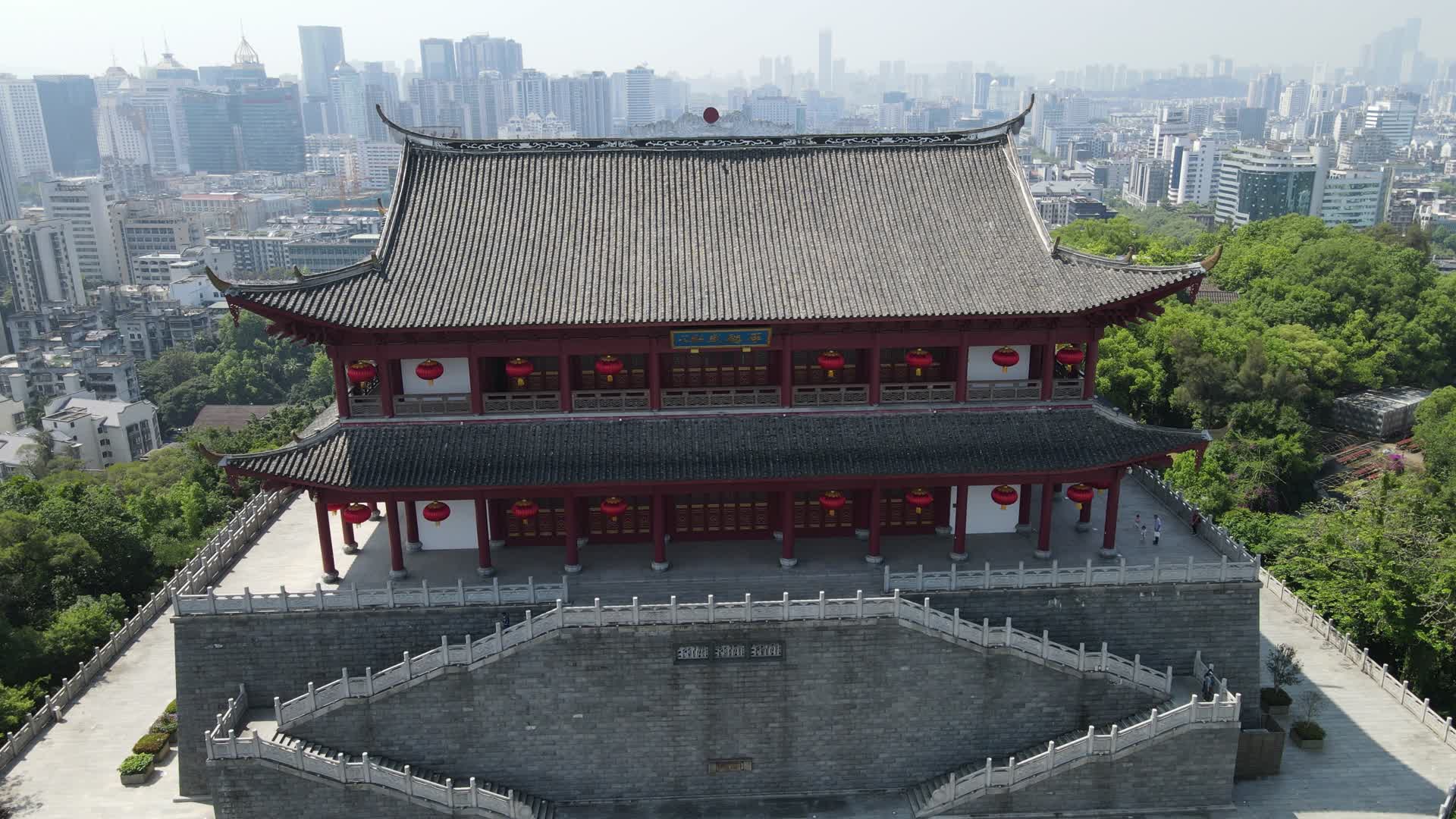 航拍福建福州镇海楼历史文化古建筑视频的预览图