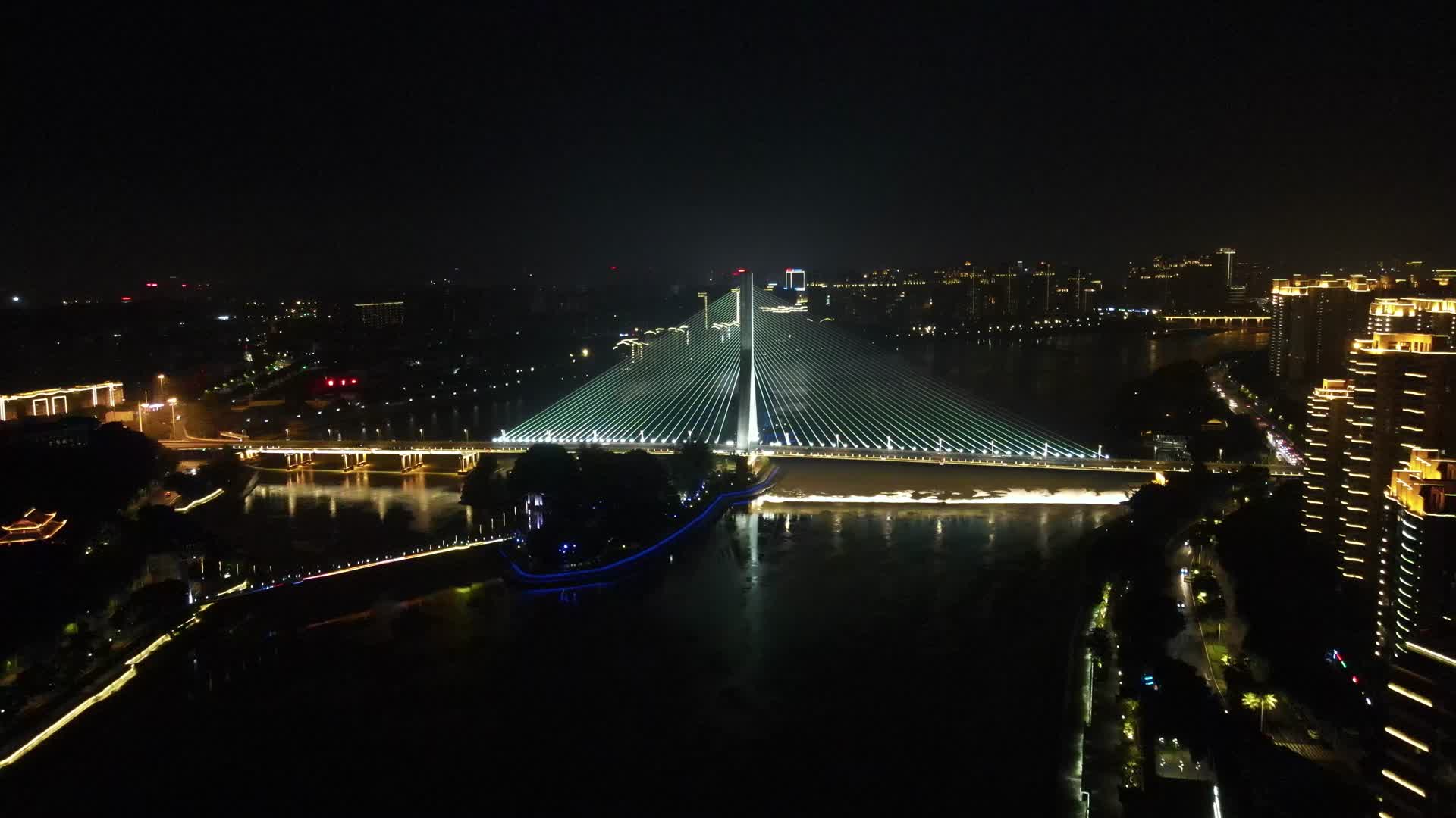 航拍福建福州闽江三县洲大桥夜景视频的预览图