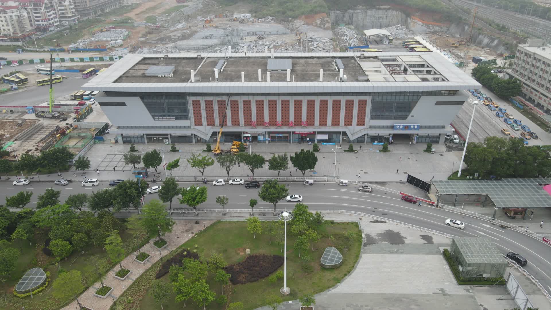 航拍福建莆田公交站视频的预览图