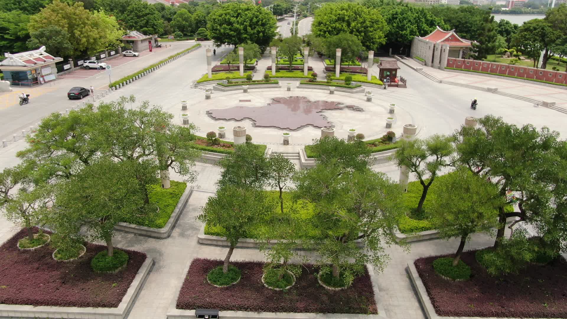 航拍福建泉州西湖公园广场视频的预览图