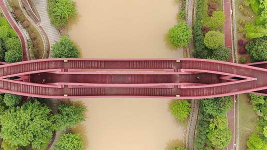 航拍湖南长沙网红中国结桥梁视频的预览图