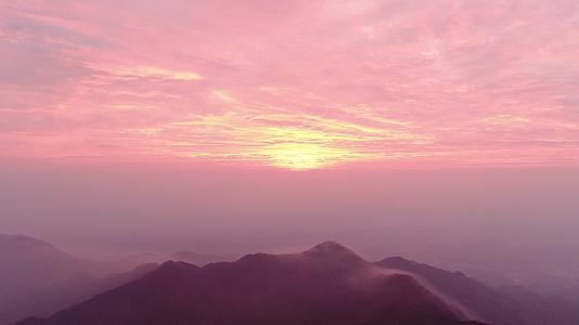 航拍南岳衡山日出彩霞视频的预览图