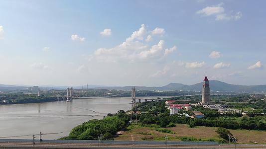航拍江西赣州大桥视频的预览图