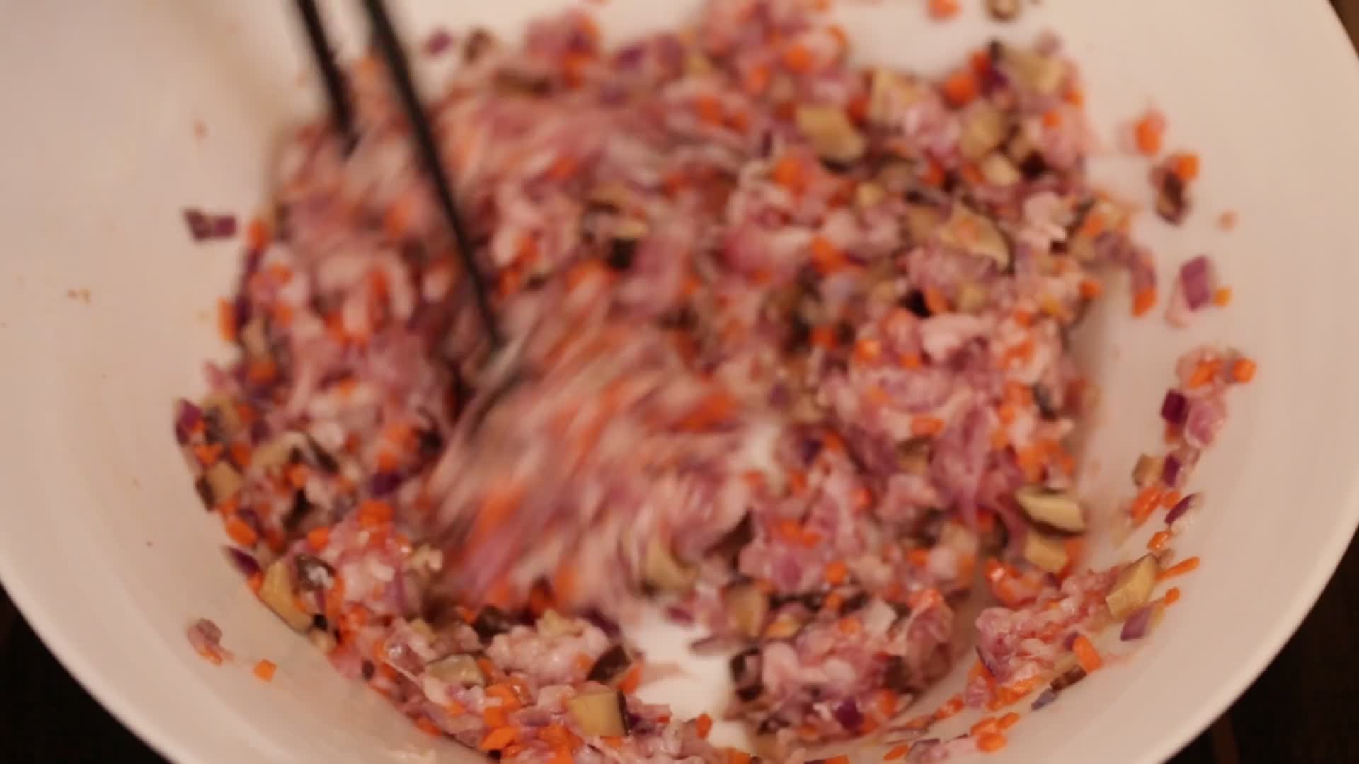 胡萝卜素三鲜健康馅料视频的预览图