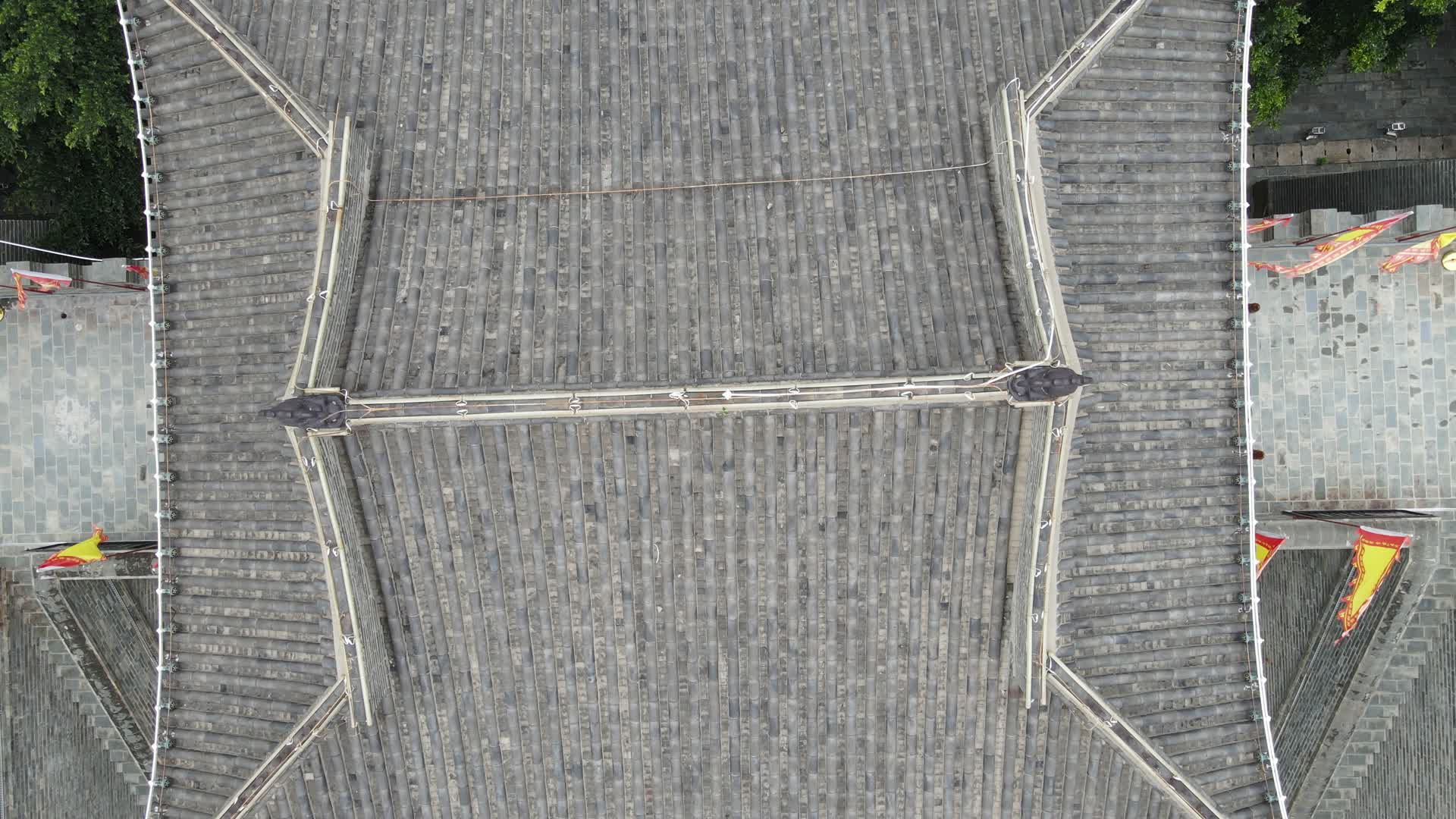 航拍福建泉州古城泉山门视频的预览图