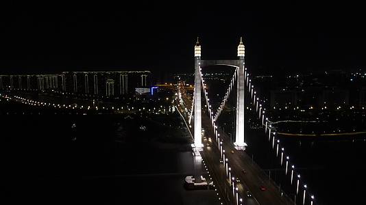航拍福建福州鼓山大桥夜景灯光视频的预览图