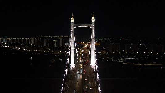 航拍福建鼓山大桥夜景灯光视频的预览图