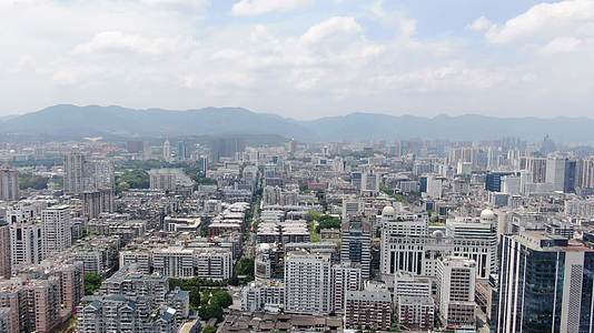 航拍福建福州城市高楼全景蓝天白云视频的预览图