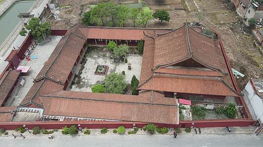 航拍福建漳州古城文庙历史文化古建筑视频的预览图