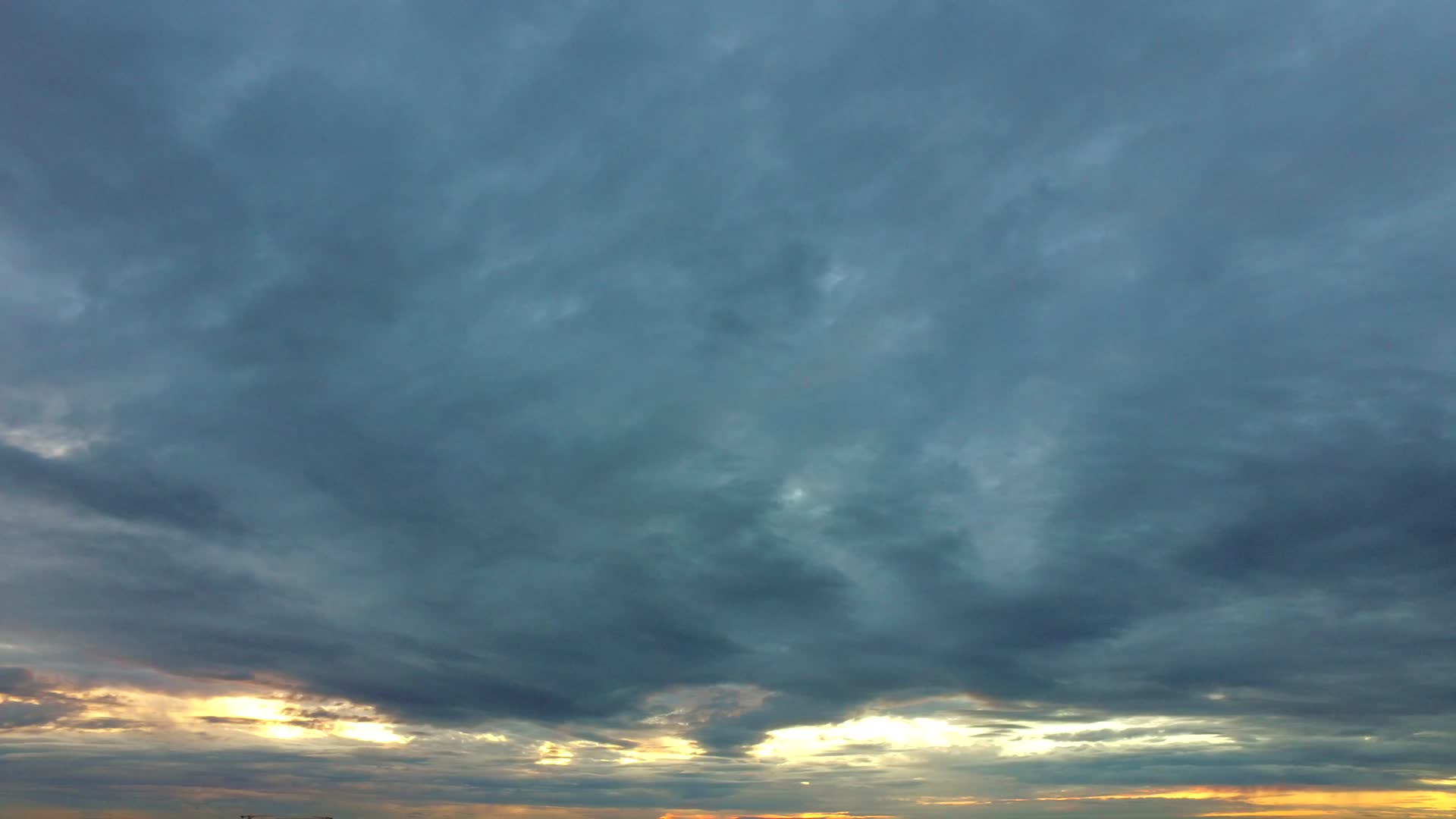 日出天空云彩视频的预览图