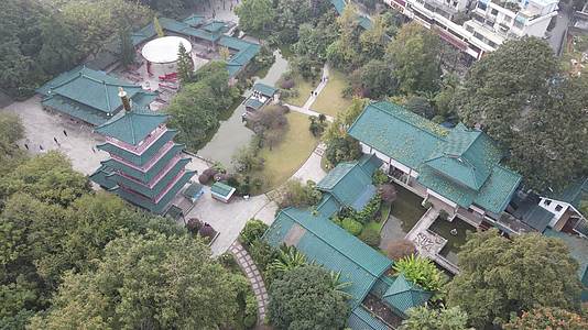 航拍广西桂林虞山公园虞帝庙视频的预览图