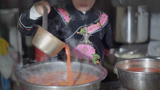 红酸汤开立红酸汤视频的预览图