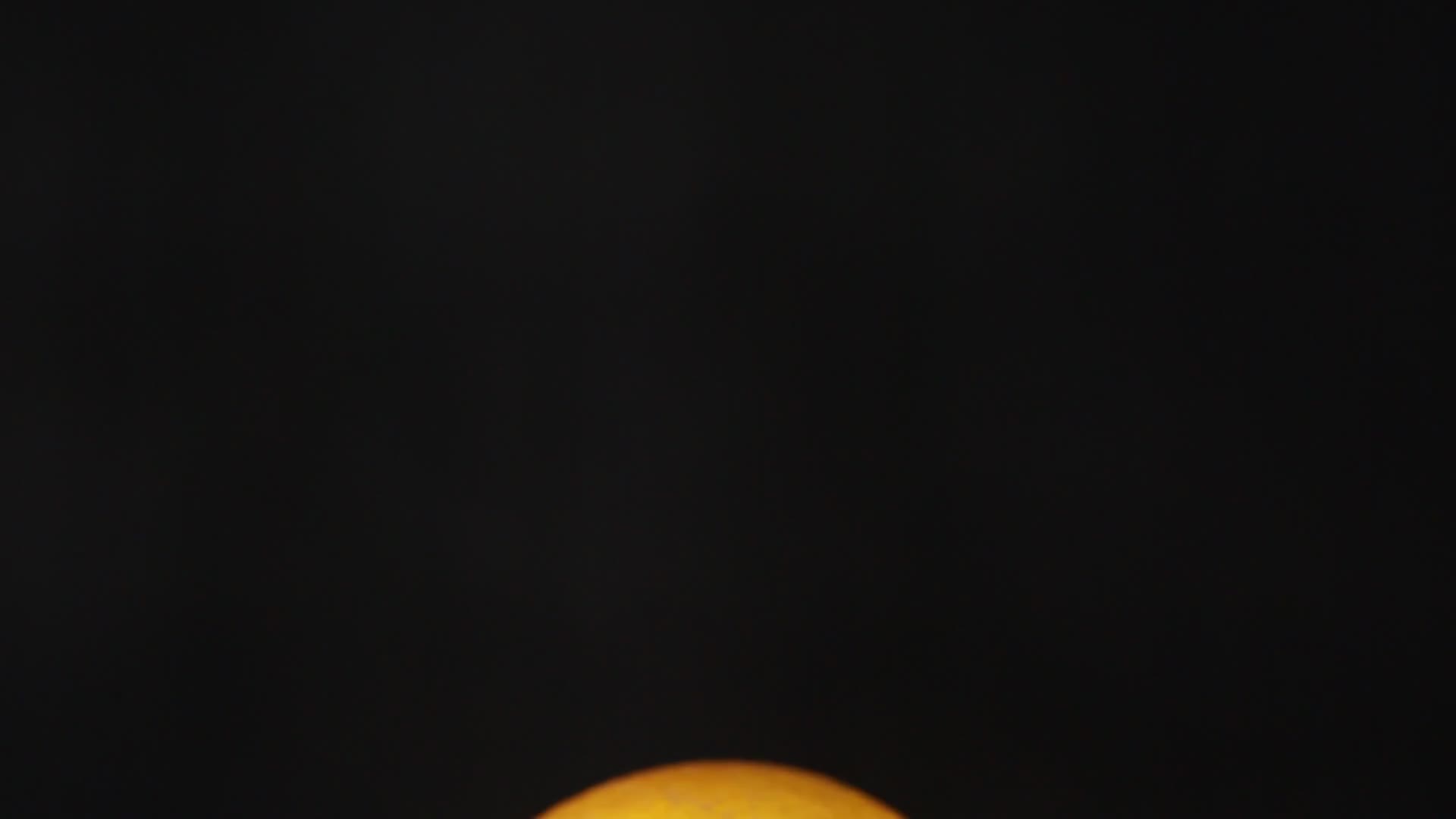 猕猴桃柠檬柚子富含维C的水果视频的预览图