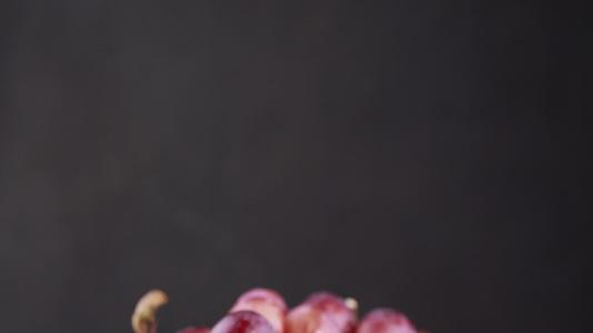 水果红提子葡萄视频的预览图