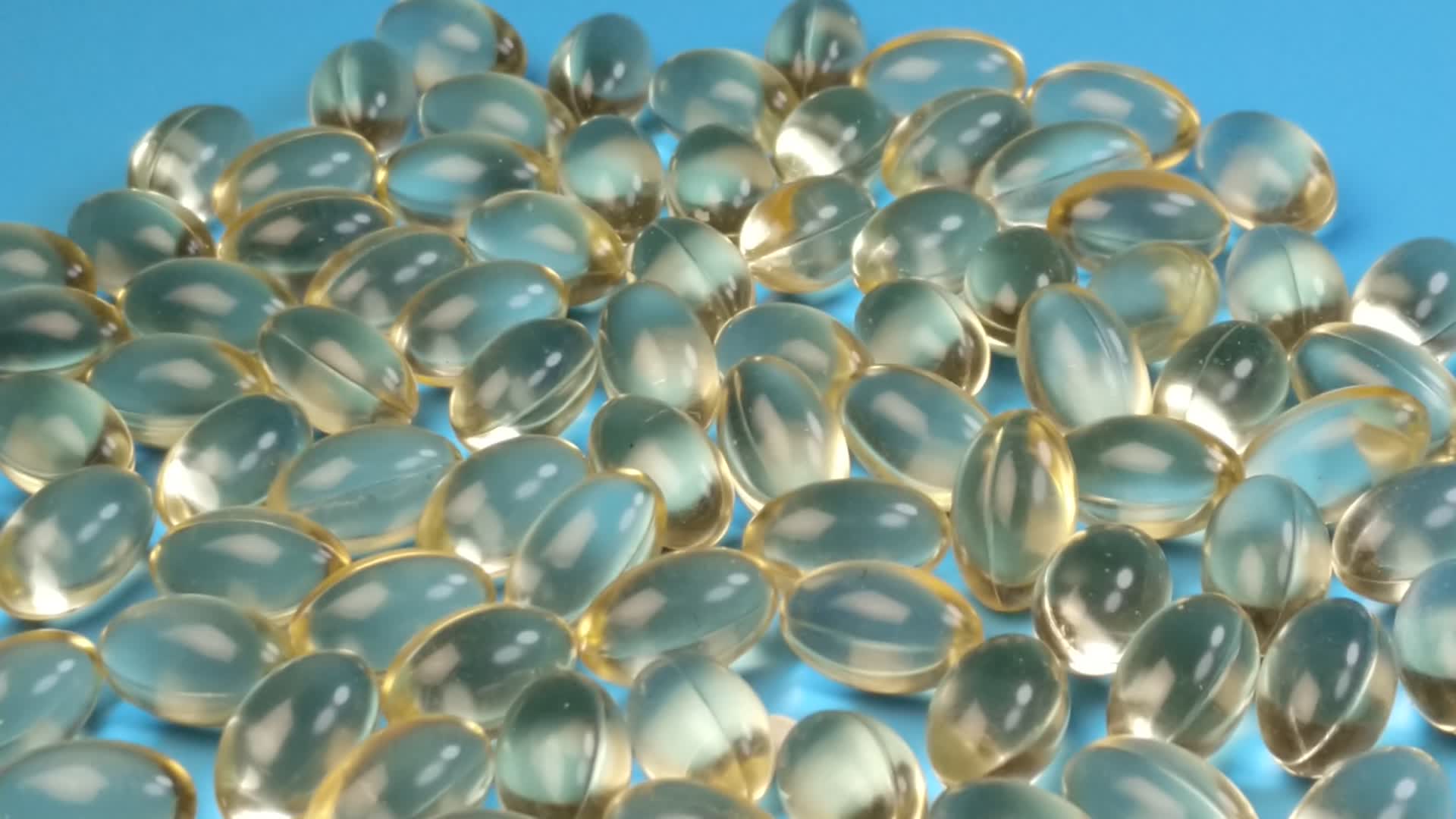 蓝底维生素E维生素软胶囊保健品视频的预览图
