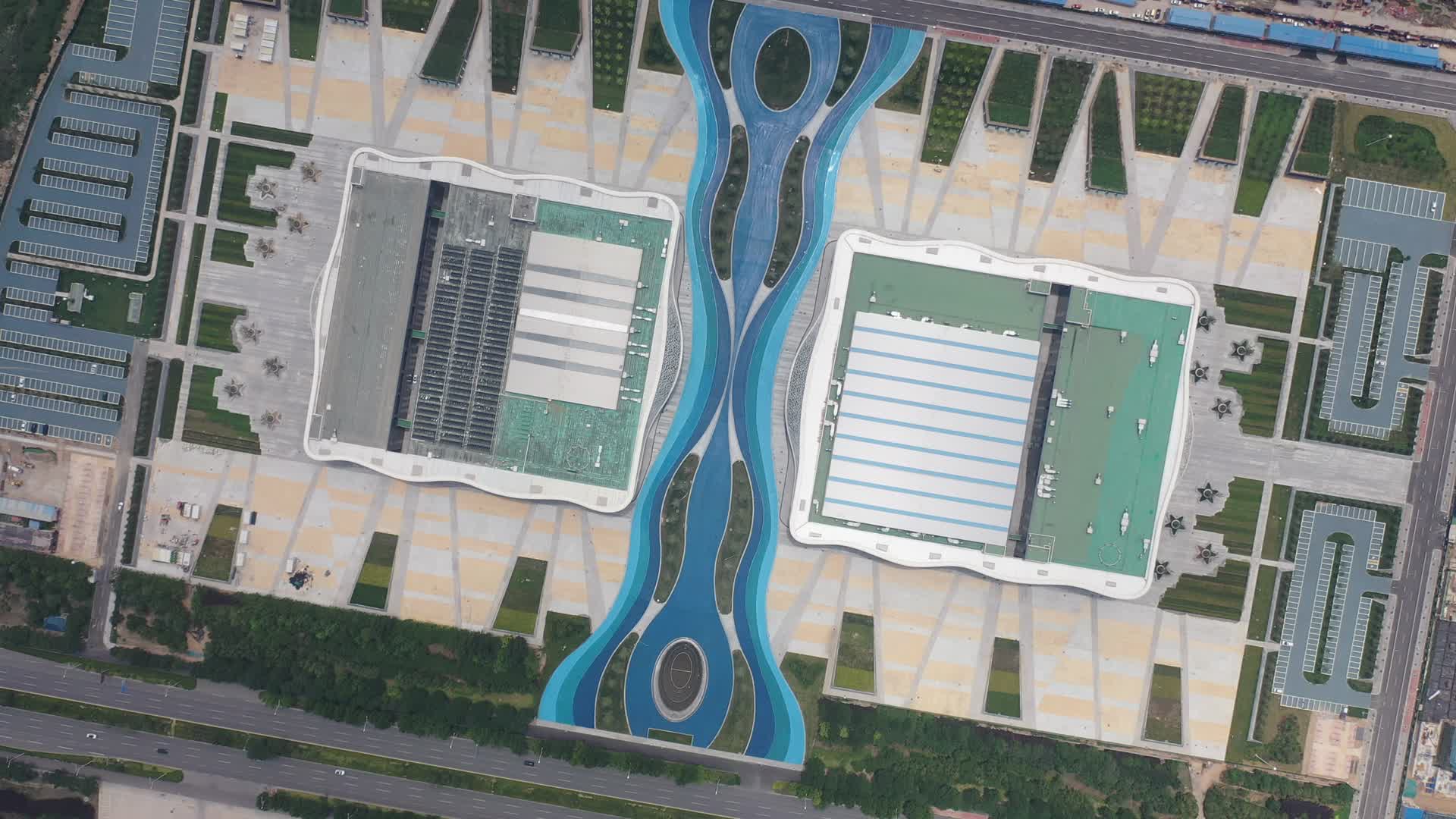 4k航拍新乡平原体育中心视频的预览图