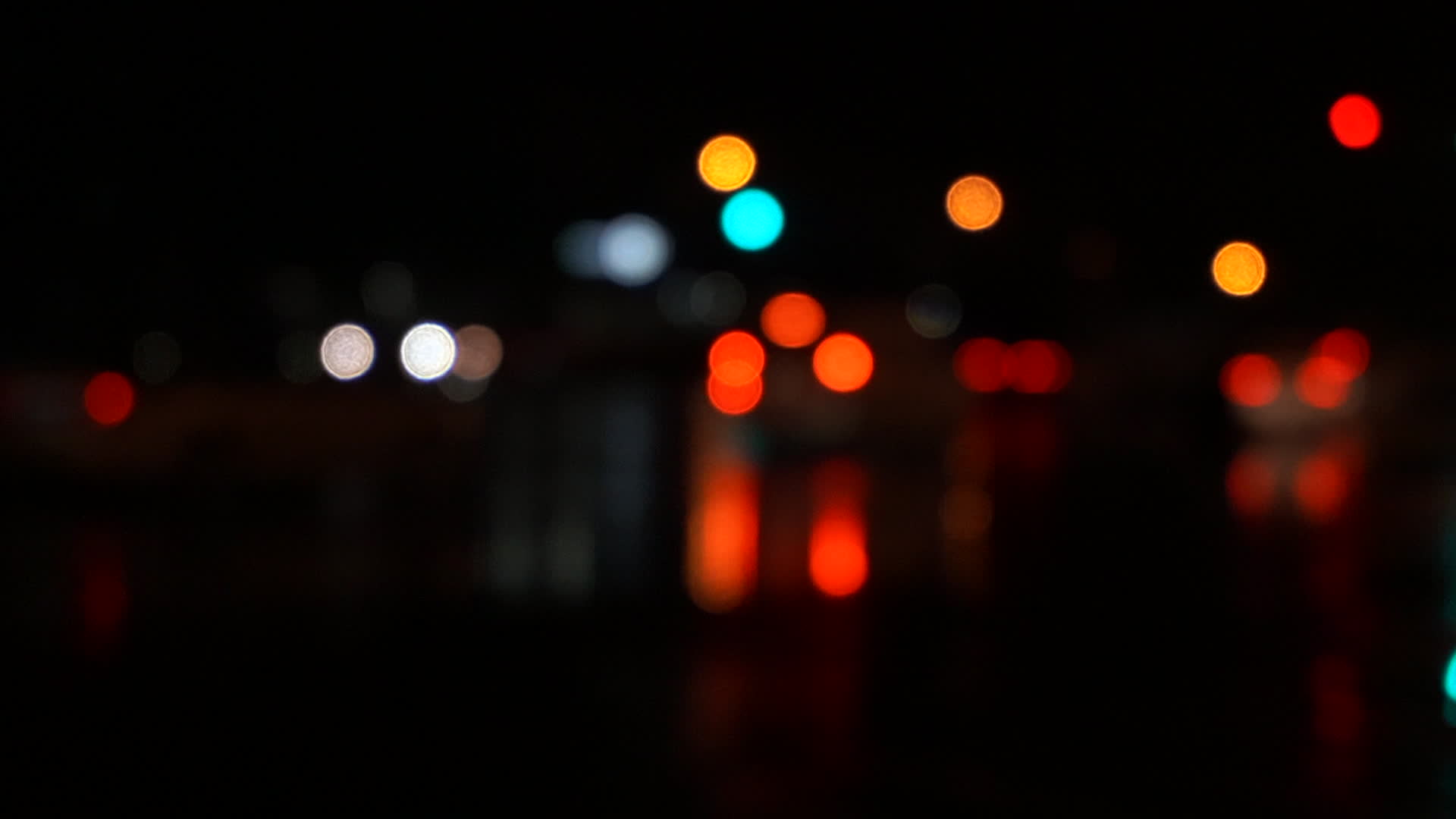 城市的霓虹灯光晕视频的预览图