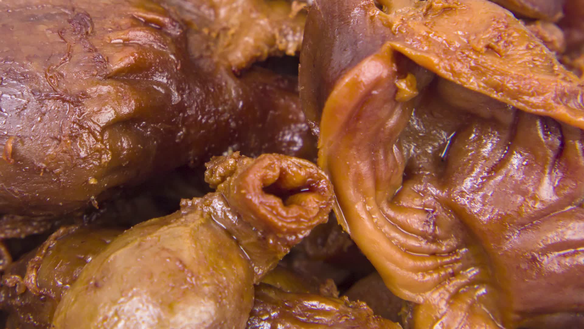 4K酱卤鸭胗美食视频视频的预览图