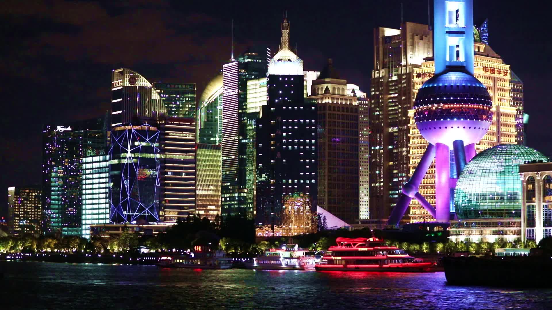 上海陆家嘴摩天大楼建筑城市风光夜景视频的预览图