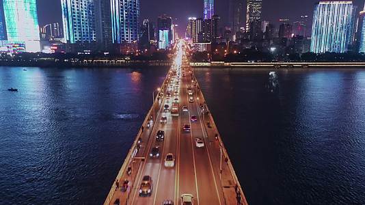 长沙湘江一桥夜景城市沿江航拍视频的预览图