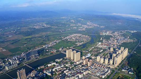 广东韶关始兴县城市自然风光航拍视频视频的预览图