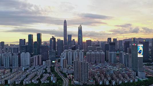 深圳平安大厦夜景航拍视频的预览图