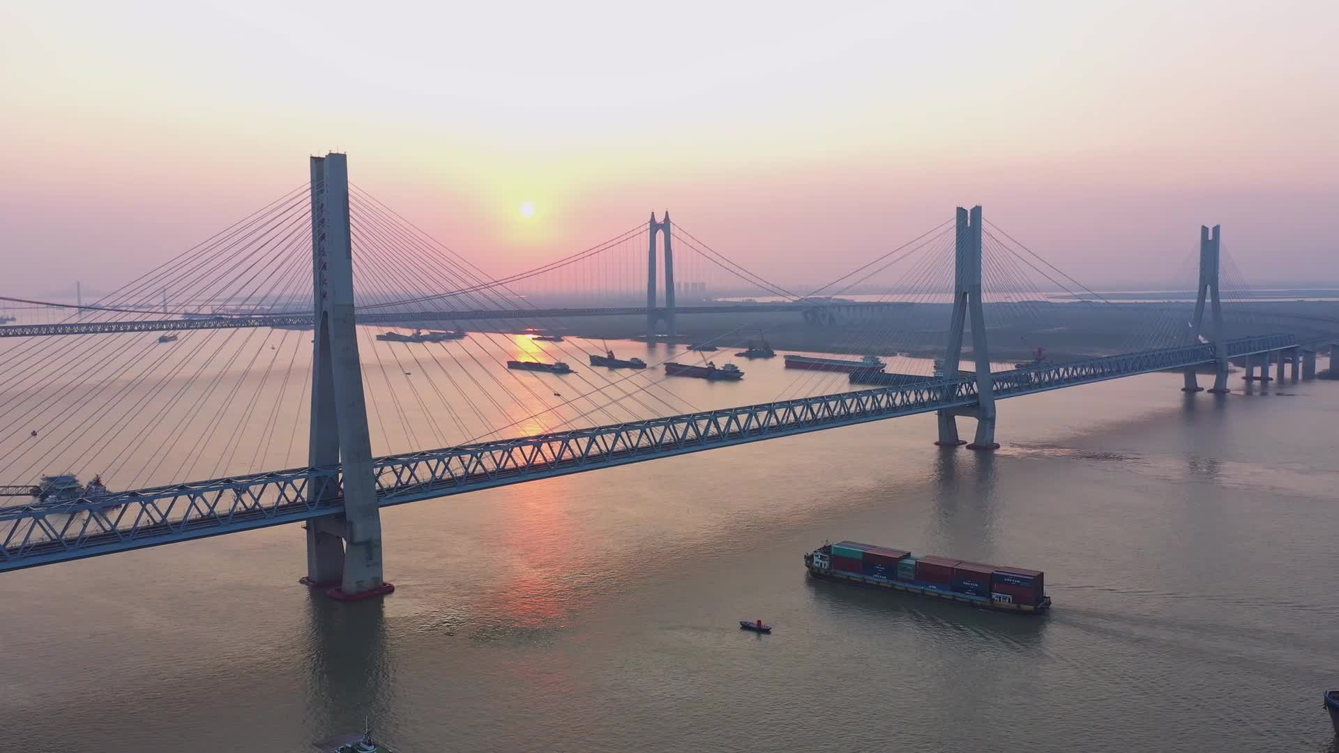 岳阳洞庭大桥铁路桥视频的预览图