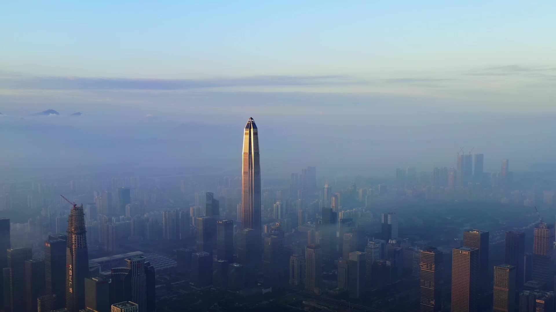 深圳平安大厦城市地标航拍视频的预览图