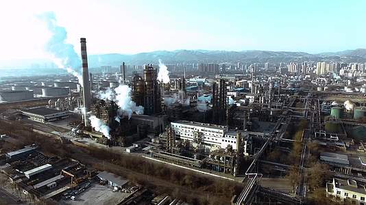 兰州石油炼化厂视频的预览图