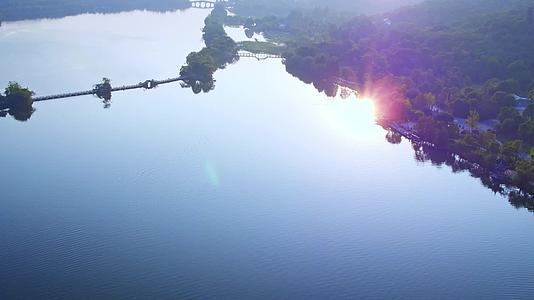 杭州湘湖自然风光航拍视频视频的预览图