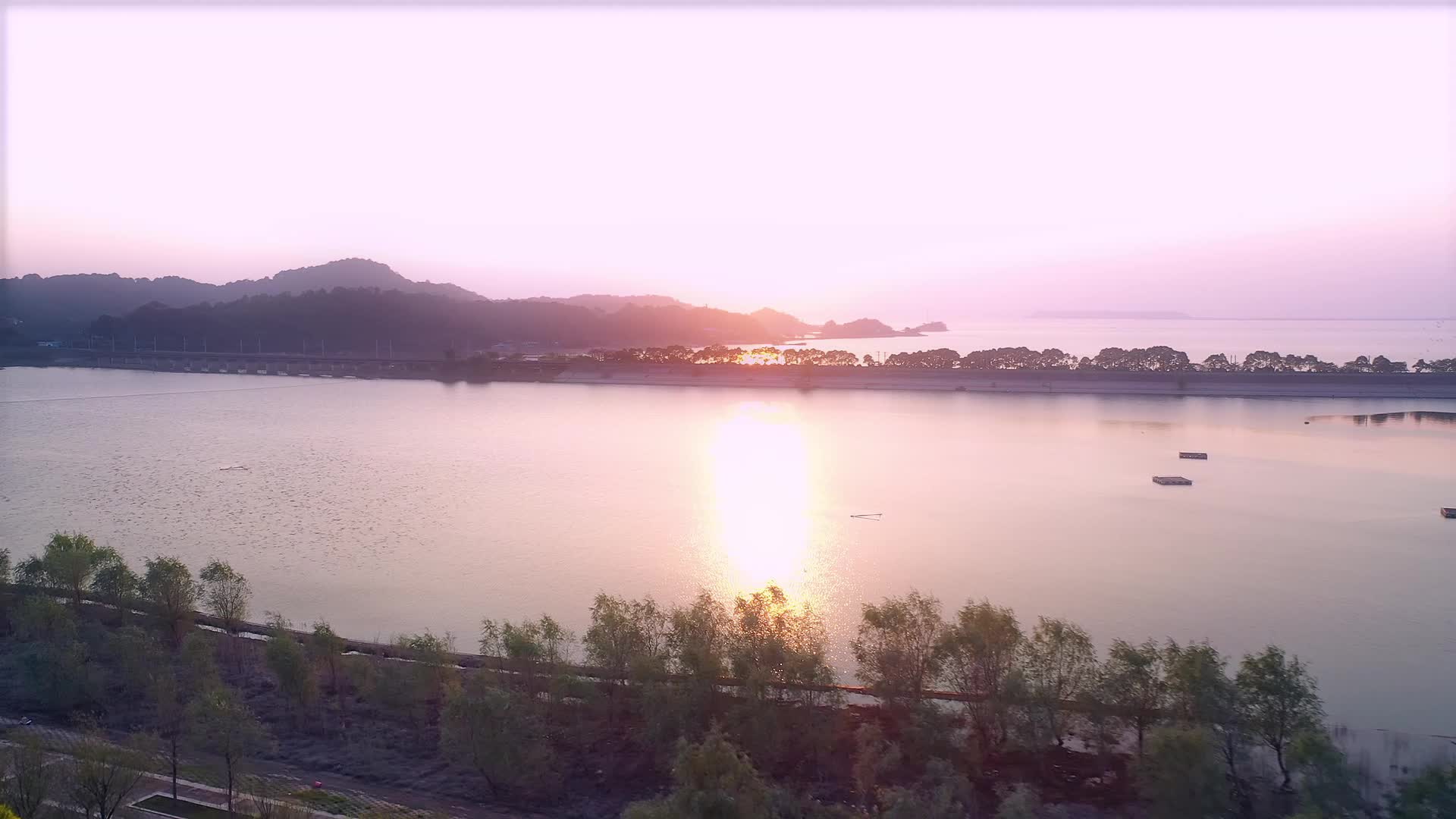 岳阳千亩湖自然风光视频的预览图