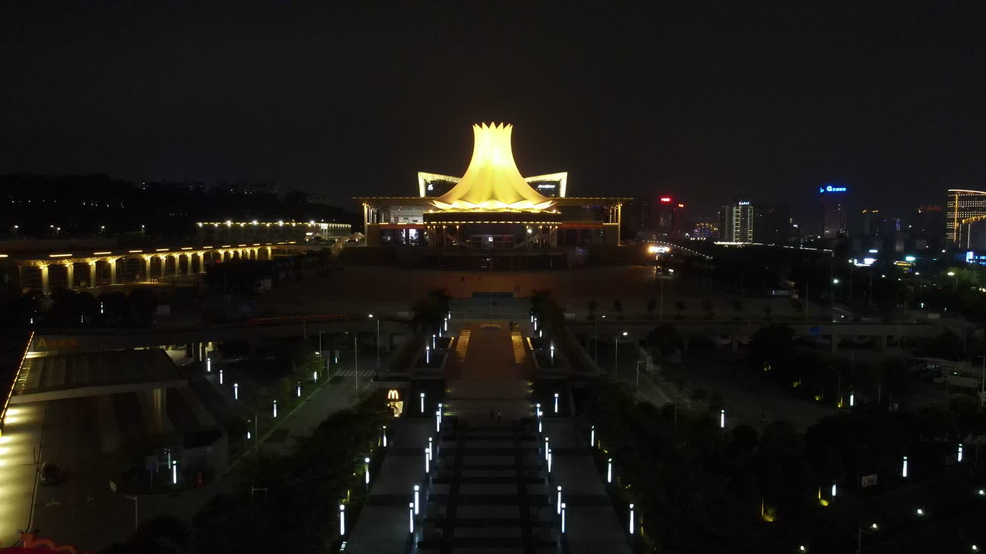 广西南宁东盟会议旧址夜景航拍视频视频的预览图